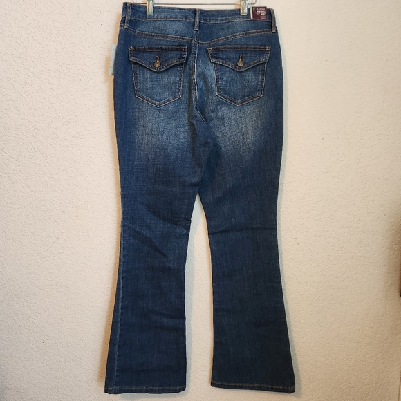 NWT Gloria Vanderbilt All Around Slimming Boot-Cut Blue Denim Women's Jeans, 8 - Picture 2 of 9